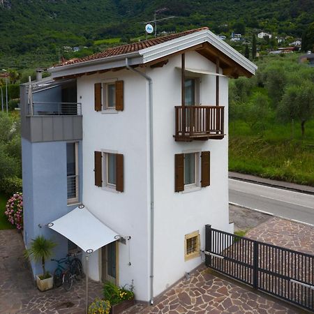 Вилла La Torretta Арко Экстерьер фото