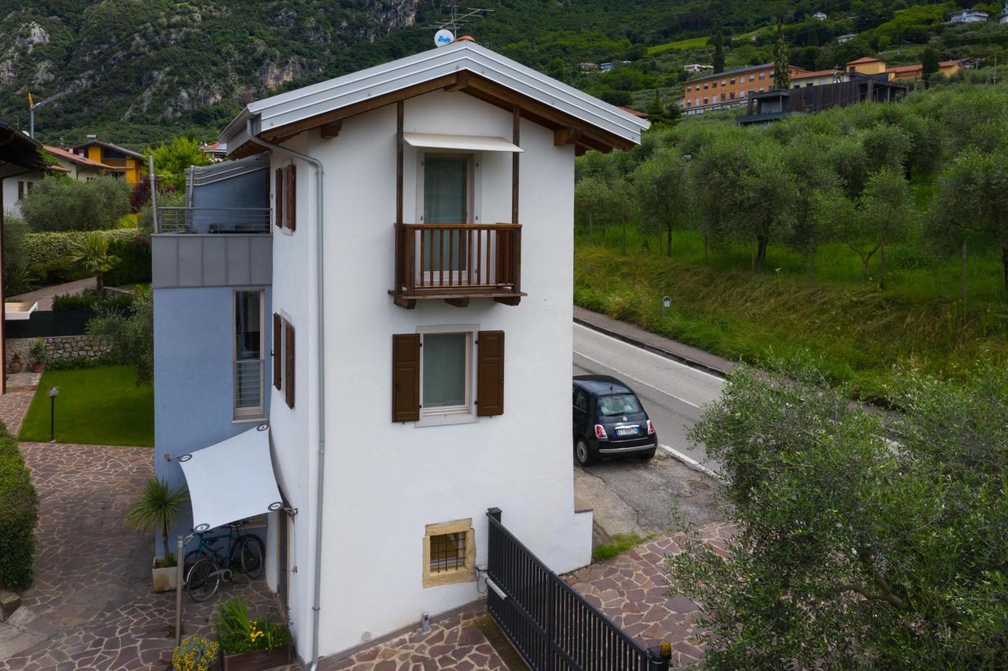 Вилла La Torretta Арко Экстерьер фото